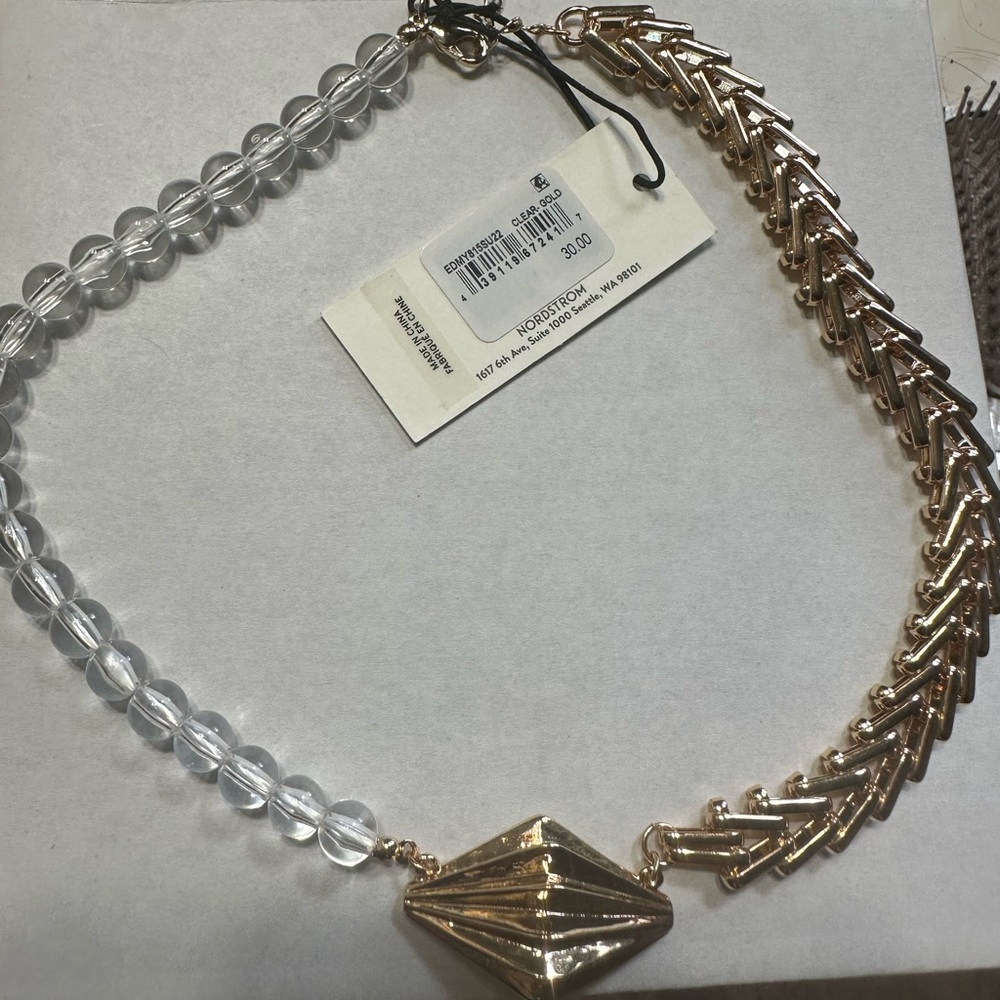 Statement piece
